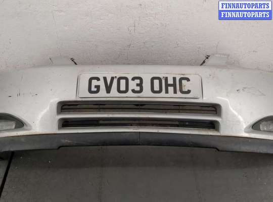 купить Заглушка (решётка) бампера на Toyota Corolla E12 2001-2006