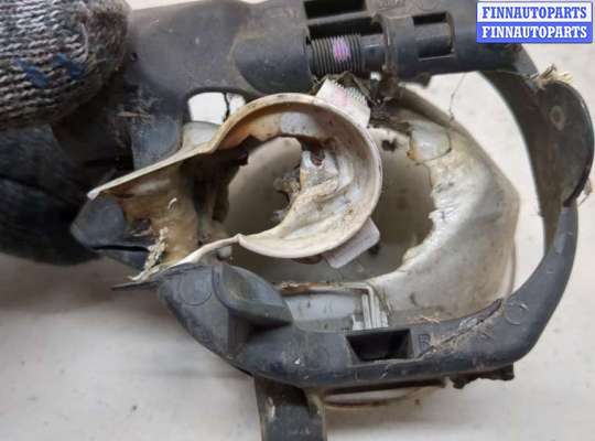 купить Фара противотуманная (галогенка) на Toyota Yaris 2010-2017