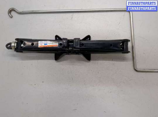 Домкрат TT973741 на Toyota Avensis 3 2008-2018