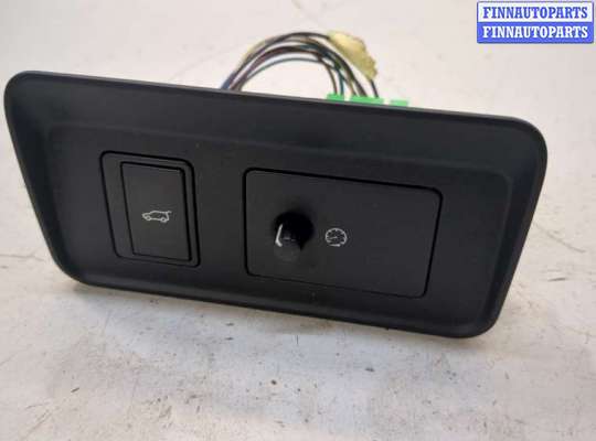 купить Кнопка открывания багажника салонная на Land Rover Discovery Sport 2014-2022