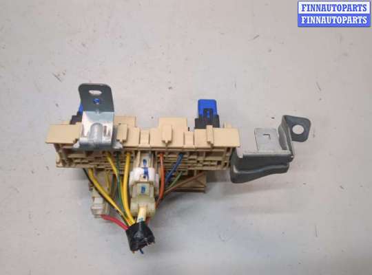 купить Блок предохранителей на Nissan Note E11 2005-2013
