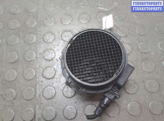 купить Измеритель потока воздуха (расходомер) на Volkswagen Transporter 5 2003-2015