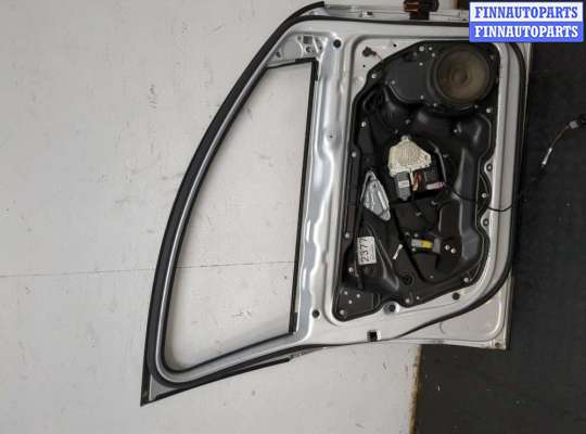 Дверь боковая на Volkswagen Passat B6 (3C)