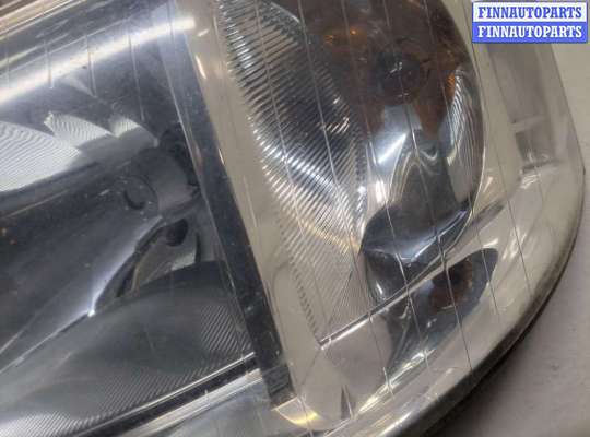 Фара передняя на Volkswagen Transporter T5