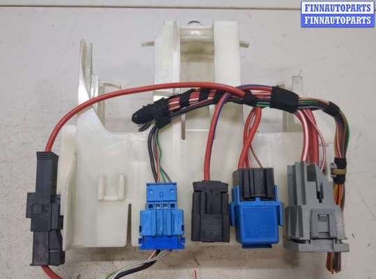 Кронштейн блока управления BM3003368 на BMW 3 E90, E91, E92, E93 2005-2012