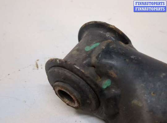 купить Рычаг подвески на Skoda Fabia 2007-2014