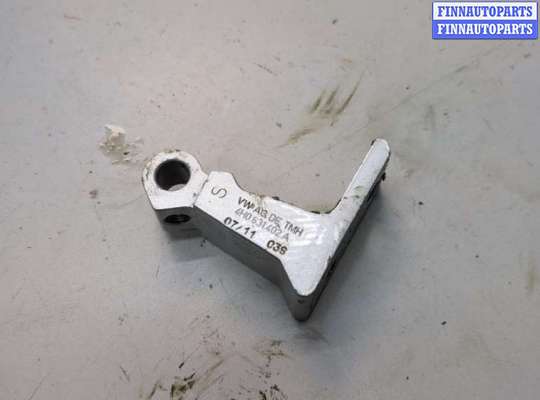 Купить Петля двери на Audi A8 (D4) 2010-2017 Петля двери AU1740951 на Audi A8 (D4) 2010-2017