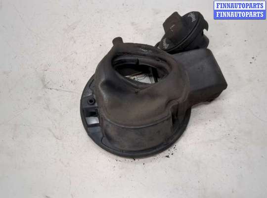 купить Лючок бензобака на Volkswagen Touran 2003-2006