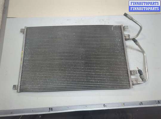 Радиатор кондиционера RN1586169 на Renault Megane 2 2002-2009