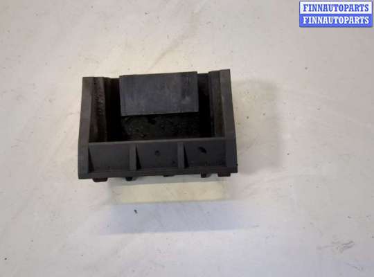 купить Кронштейн радиатора на BMW X6 E71 2007-2014