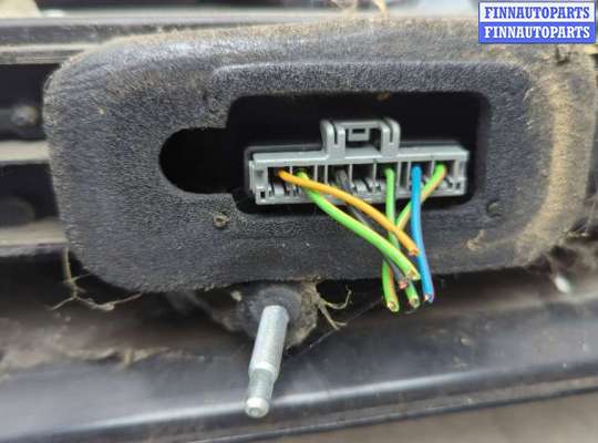 купить Фонарь (задний) на Ford C-Max 2002-2010