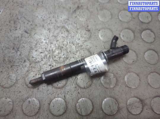 Форсунка топливная RN1587159 на Renault Megane 2 2002-2009