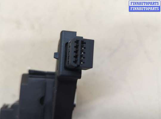 купить Переключатель поворотов на Volkswagen Golf 5 2003-2009