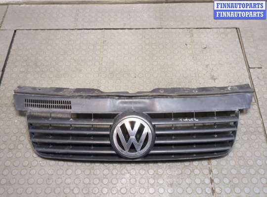 купить Решетка радиатора на Volkswagen Transporter 5 2003-2009