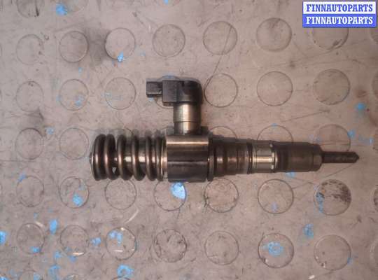 Форсунка топливная на Volkswagen Passat B6 (3C)