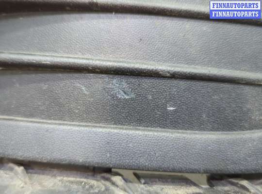 купить Заглушка (решётка) бампера на Volkswagen Jetta 7 2018-2024