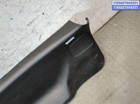 купить Обшивка крышки (двери) багажника на Jeep Cherokee 2013-2023