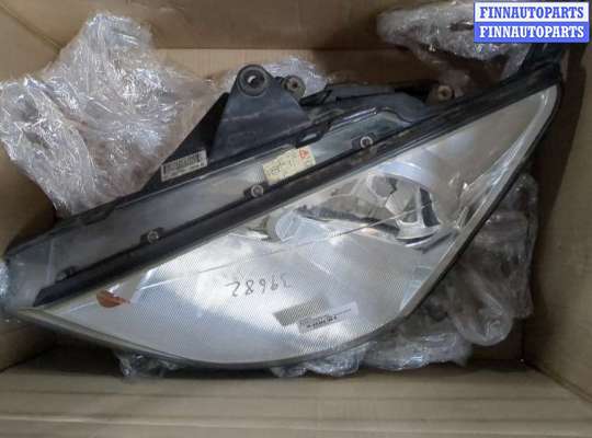 Фара передняя на Ford Focus I