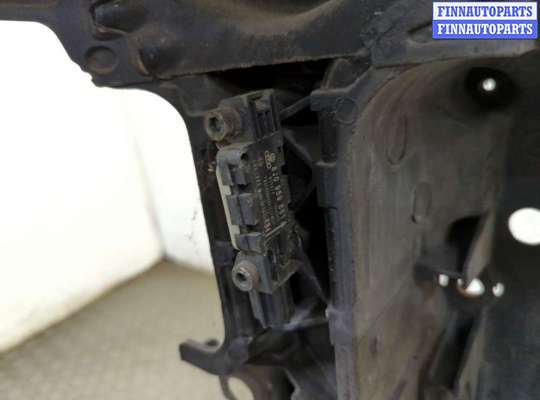 купить Рамка передняя (телевизор) на Audi A3 (8P) 2003-2013