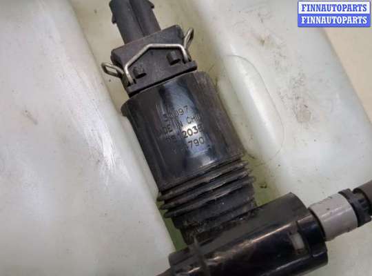 купить Бачок омывателя на Nissan Note E11 2005-2013