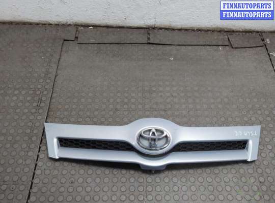 купить Решетка радиатора на Toyota Corolla Verso 2004-2009