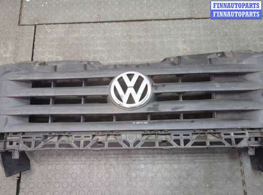купить Решетка радиатора на Volkswagen Crafter 2006-2016