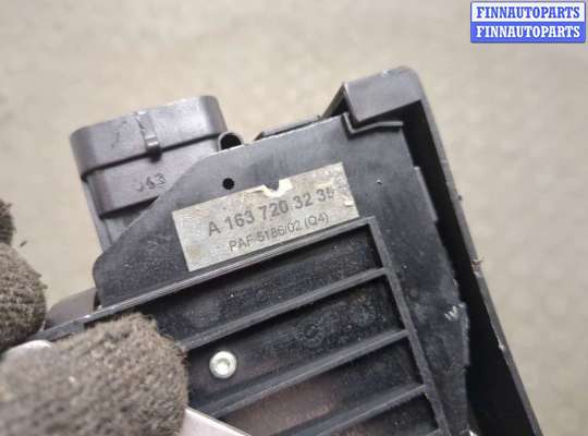 купить Замок двери на Mercedes ML W163 1997-2005