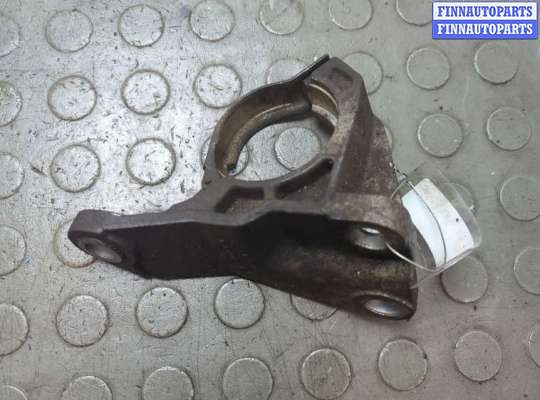 Кронштейн полуоси RN1524230 на Renault Scenic 2009-2012