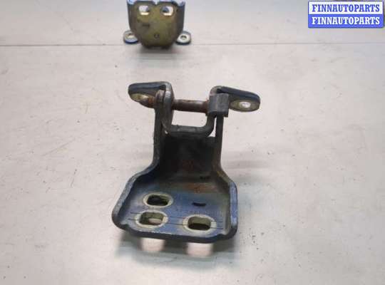 купить Петля двери на Chrysler Pacifica 2003-2008