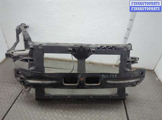 Рамка передняя (телевизор) MT570079 на Mitsubishi Colt 2002-2012