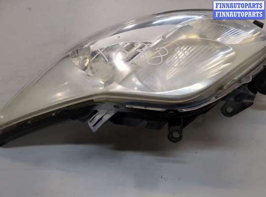 купить Фара (передняя) на Toyota Auris E15 2006-2012