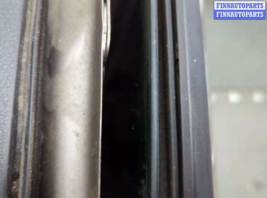 Дверь боковая