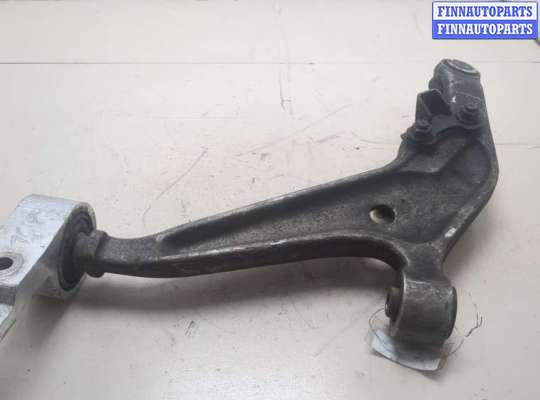 купить Рычаг подвески на Nissan X-Trail (T30) 2001-2007