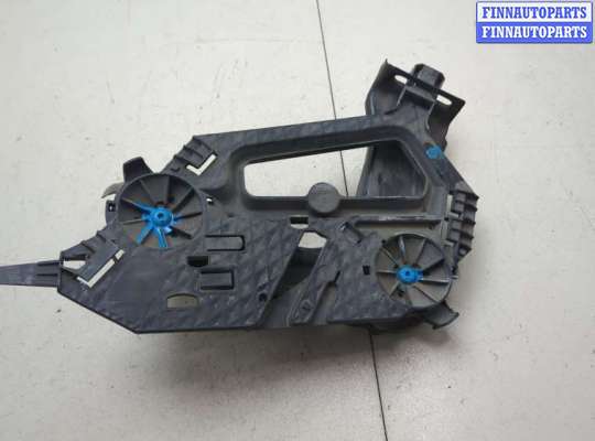 Кронштейн фары