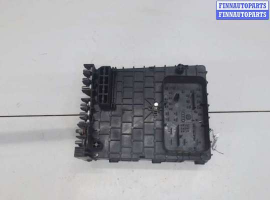 купить Блок реле на Volkswagen Passat 6 2005-2010