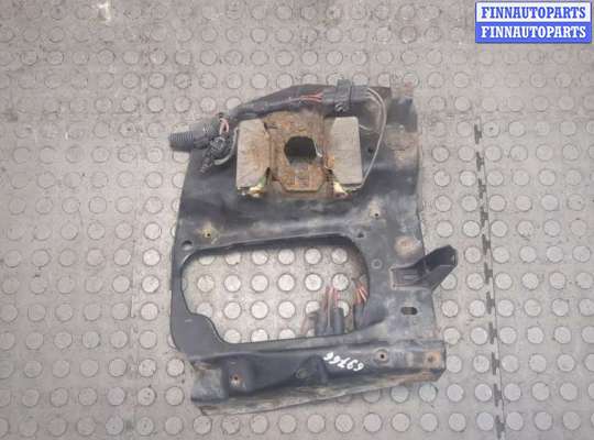 купить Кронштейн фары на Volkswagen Transporter 4 1991-2003