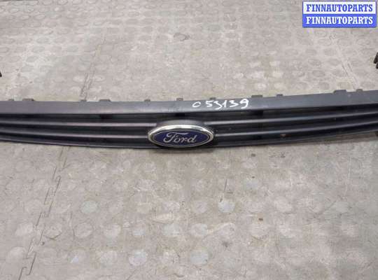 Решетка радиатора на Ford Focus I