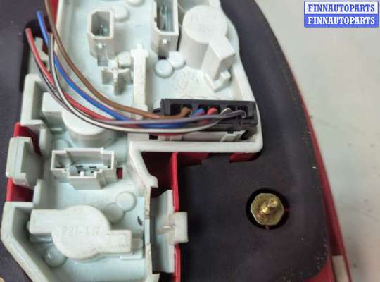 купить Фонарь (задний) на Volkswagen Passat 5 2000-2005