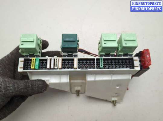 купить Блок предохранителей на BMW 7 E38 1994-2001