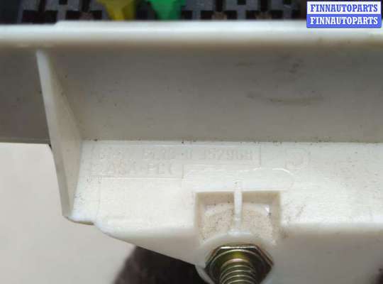 купить Блок предохранителей на BMW 7 E38 1994-2001