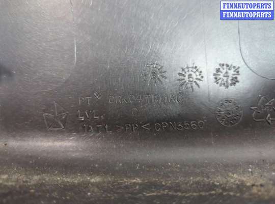 купить Обшивка крышки (двери) багажника на Chrysler PT Cruiser 2000-2010