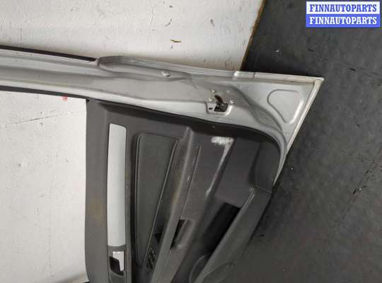 Дверь боковая на Opel Zafira B