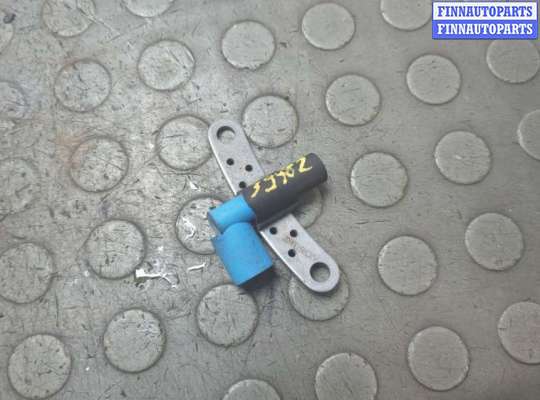 купить Датчик положения коленвала на Renault Megane 1996-2002