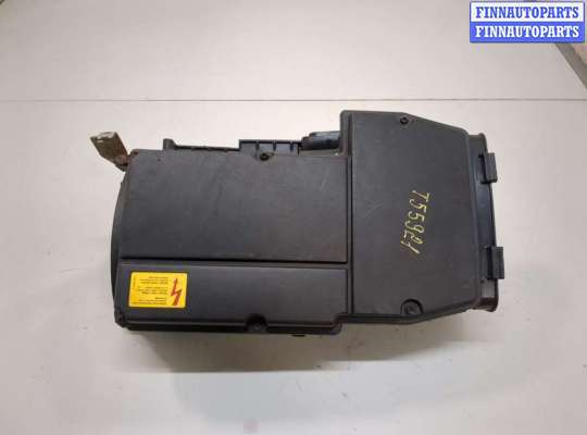 купить Корпус воздушного фильтра на Mercedes C W203 2000-2008