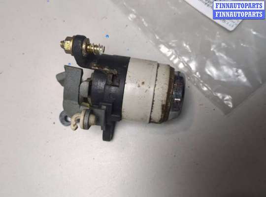 купить Кнопка открывания багажника с крышки на Audi 80 (B3) 1986-1991