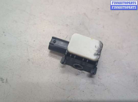 Купить Датчик удара на Mercedes GL X164 2006-2012 Датчик удара MB1553083 на Mercedes GL X164 2006-2012
