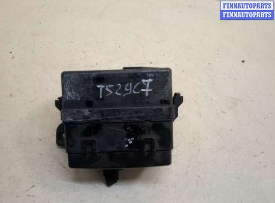 купить Блок предохранителей на Hyundai Santa Fe 2005-2012