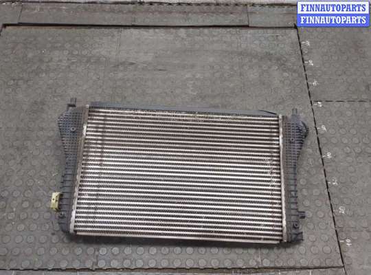 Интеркулер на Volkswagen Caddy III (2K)