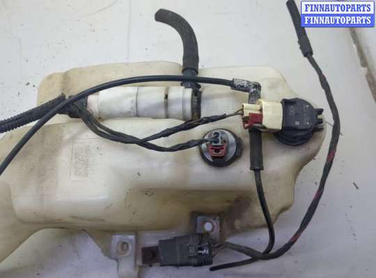 купить Бачок омывателя на Chrysler 300C 2004-2011