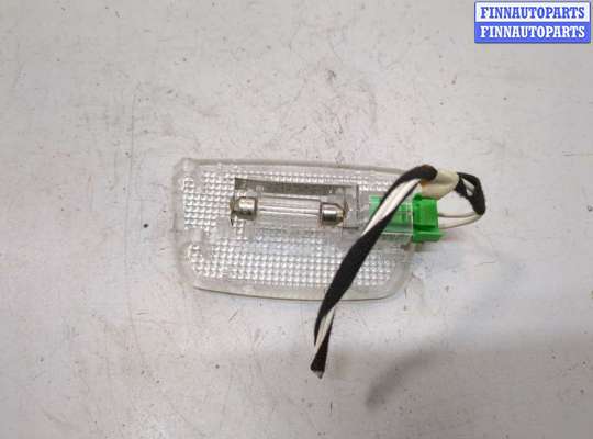 купить Фонарь салона (плафон) на Volvo XC90 2002-2014